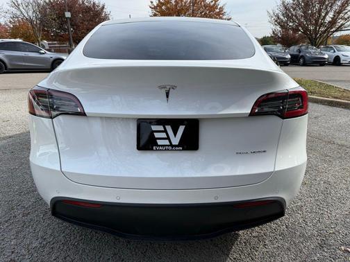 2021 Tesla Model Y Long Range Dual Motor All-Wheel Drive