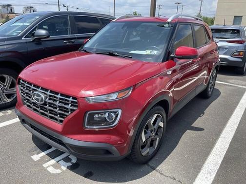 2022 Hyundai VENUE Limited