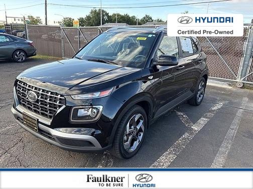 2023 Hyundai VENUE SEL