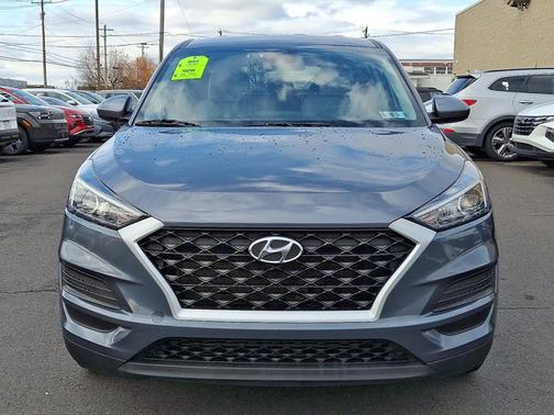 2021 Hyundai TUCSON SE