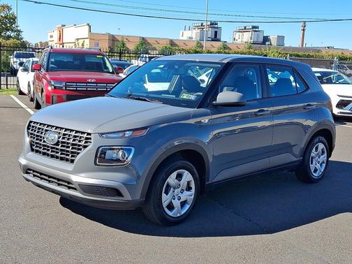 2020 Hyundai VENUE SE
