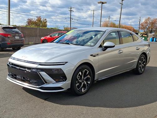 2025 Hyundai SONATA SEL