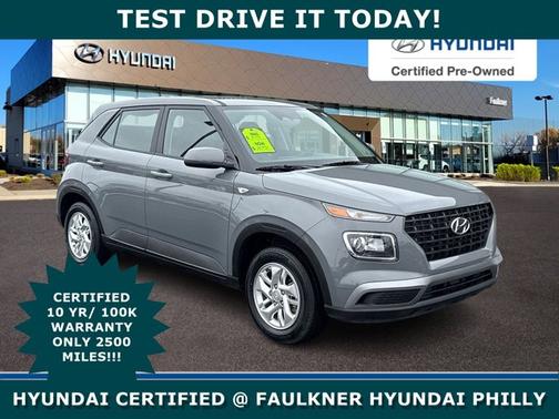 2023 Hyundai VENUE SE