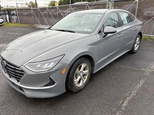2023 Hyundai SONATA SE