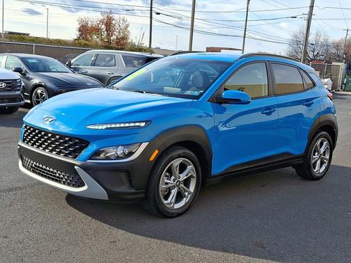 2023 Hyundai KONA SEL