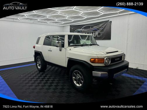 2012 Toyota FJ Cruiser Base