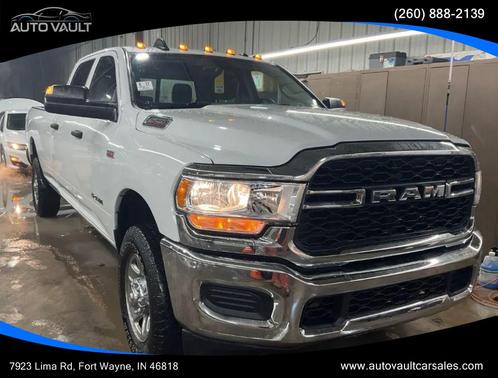 2019 RAM 2500 Tradesman Crew Cab 4x4 8' Box