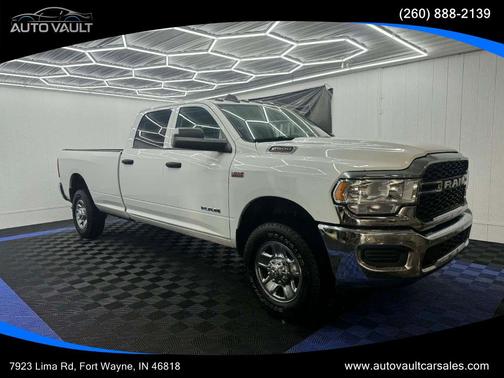 2019 RAM 2500 Tradesman Crew Cab 4x4 8' Box