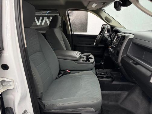 Bright White Clearcoat 2013 RAM 2500 Tradesman