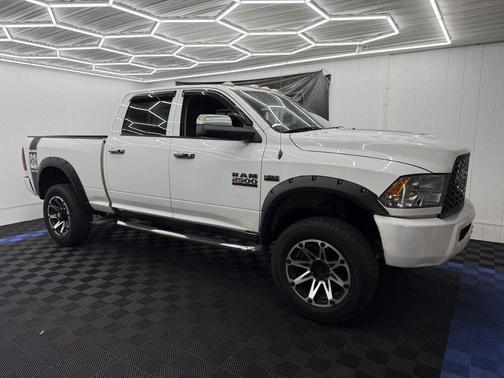 Bright White Clearcoat 2013 RAM 2500 Tradesman