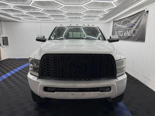 Bright White Clearcoat 2013 RAM 2500 Tradesman