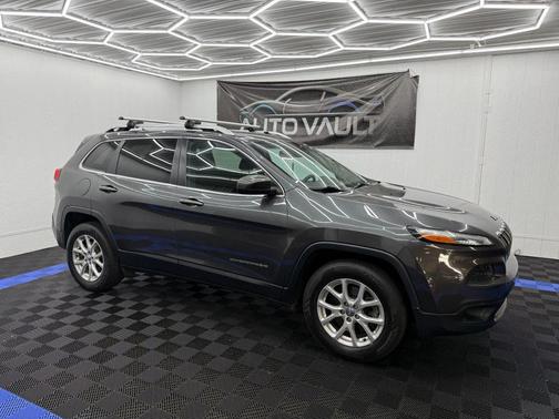 2015 Jeep Cherokee Sport