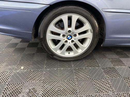 2002 BMW 330 330Cic Convertible 2D