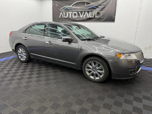 2010 Lincoln MKZ Base