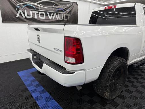 2018 RAM 1500 Express