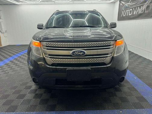 2011 Ford Explorer Base