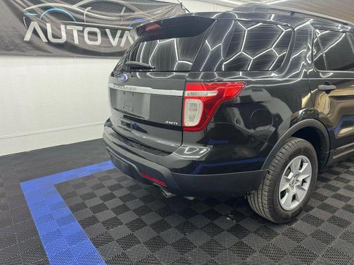 2011 Ford Explorer Base
