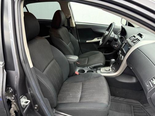 2013 Toyota Corolla S