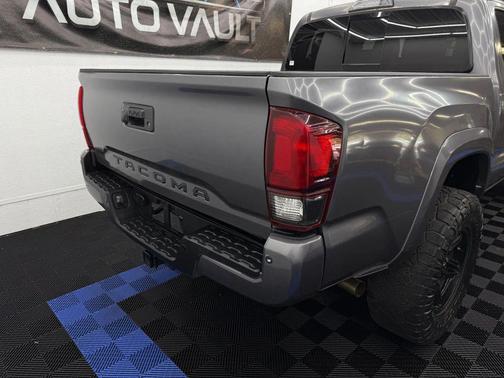 2019 Toyota Tacoma TRD Sport
