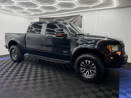2012 Ford F-150 SVT Raptor Pickup 4D 5 1/2 ft