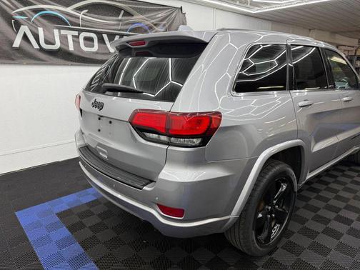 2015 Jeep Grand Cherokee Altitude