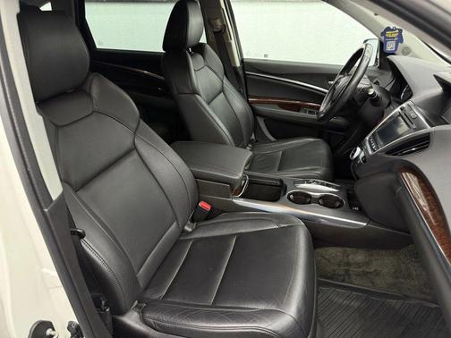 2017 Acura MDX 3.5L w/Technology Package