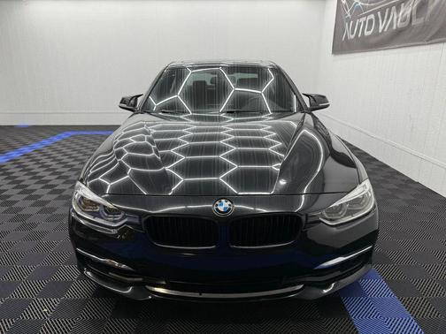 2017 BMW 330 i xDrive