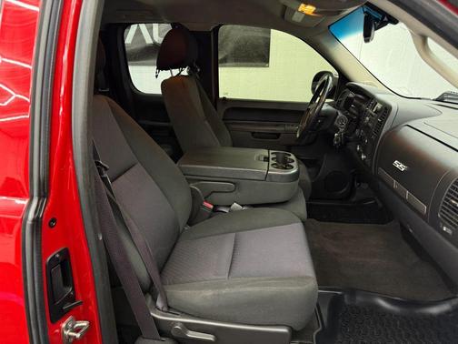 Black 2013 Chevrolet Silverado 1500 LT