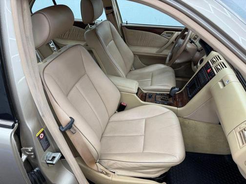 2001 Mercedes-Benz E-Class E430