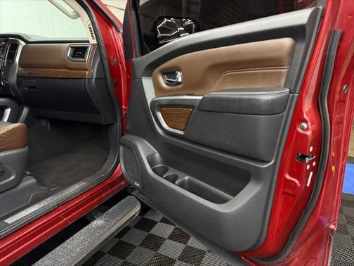 2019 Nissan Titan Platinum Reserve
