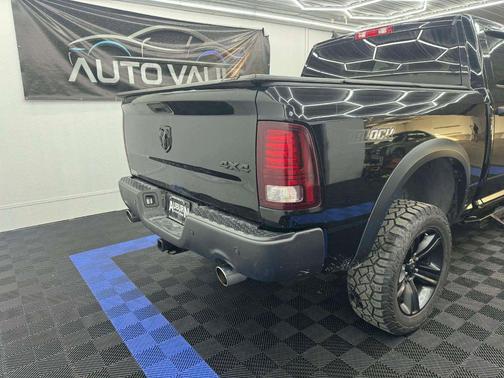 2021 RAM 1500 Classic Warlock Crew Cab 4x4 5'7' Box