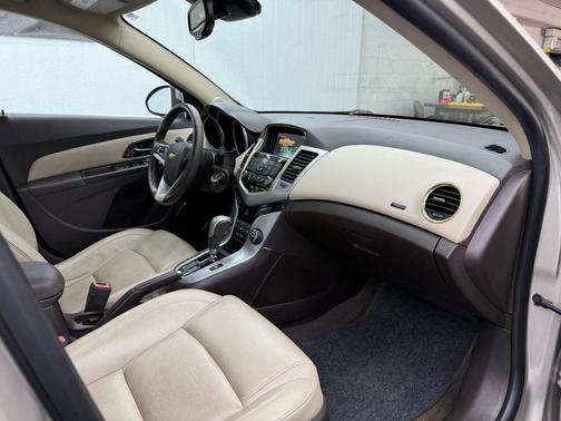 2013 Chevrolet Cruze 2LT