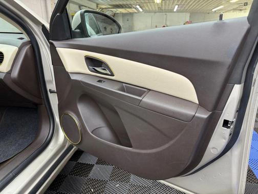 2013 Chevrolet Cruze 2LT