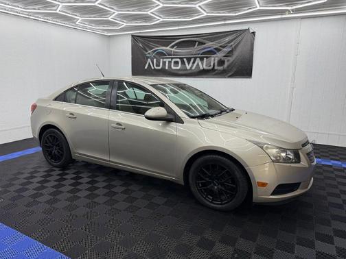 2013 Chevrolet Cruze 2LT