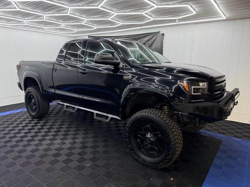 2010 Toyota Tundra Grade