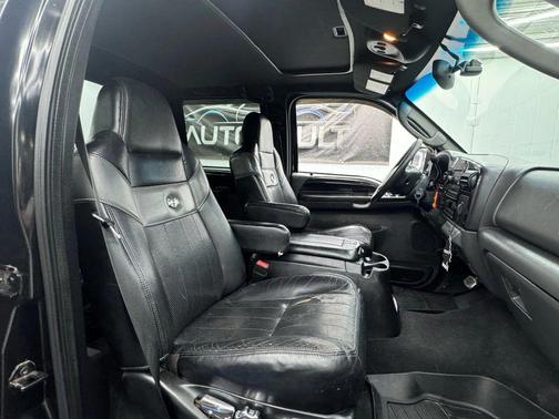 2005 Ford F-350 Lariat