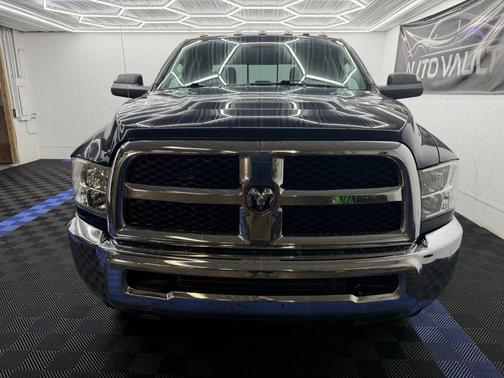 2018 RAM 2500 SLT Crew Cab 4x4 6'4' Box