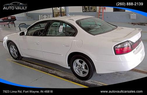 2002 Pontiac Bonneville SE