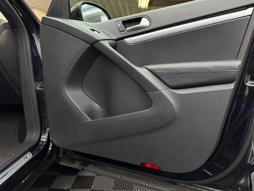 2016 Volkswagen Tiguan 2.0T S 4MOTION