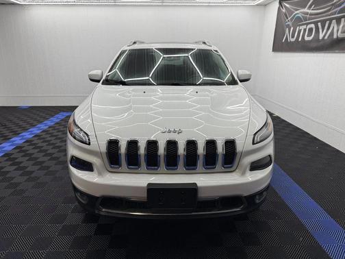 2015 Jeep Cherokee Sport