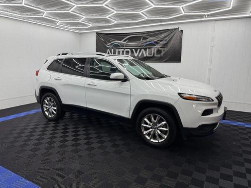 2015 Jeep Cherokee Sport