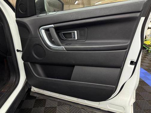 2018 Land Rover Discovery Sport SE