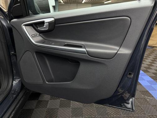 2013 Volvo XC60 3.2 Premier