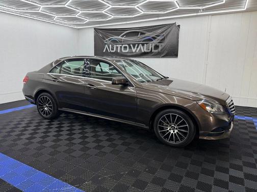 2014 Mercedes-Benz E-Class E 350 4MATIC Sedan 4D