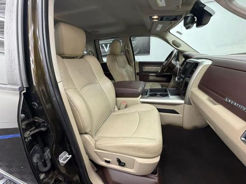 2014 RAM 1500 Laramie