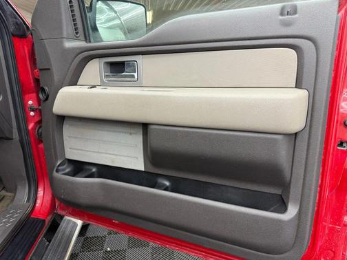 2009 Ford F-150 XLT Flareside