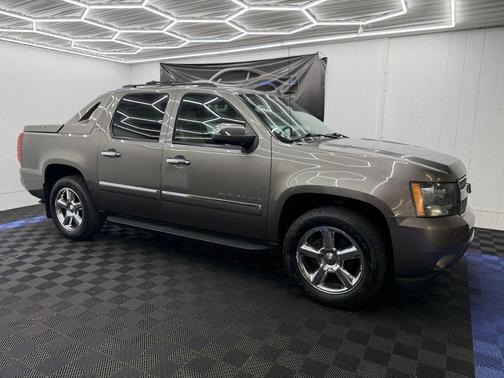2011 Chevrolet Avalanche 1500 LTZ
