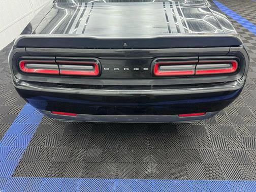 2016 Dodge Challenger R/T