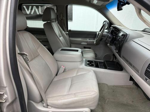 2009 GMC Sierra 2500 SLE Crew Cab