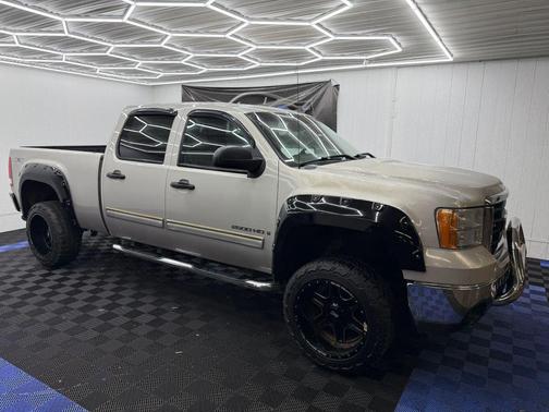 2009 GMC Sierra 2500 SLE Crew Cab